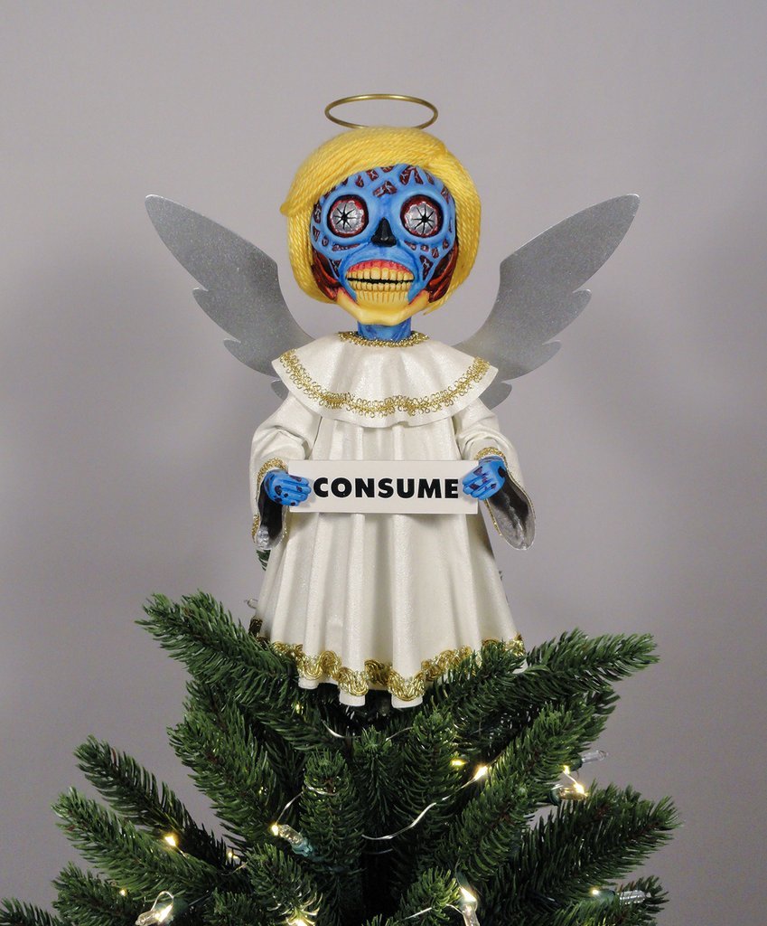 Blain Hefner’s inventive designs put the likes of ‘They Live,’ ‘Spinal Tap,’ and ‘Bill & Ted’ atop your Christmas tree.
Awesome, Pop Culture-Inspired Holiday Tree Toppers