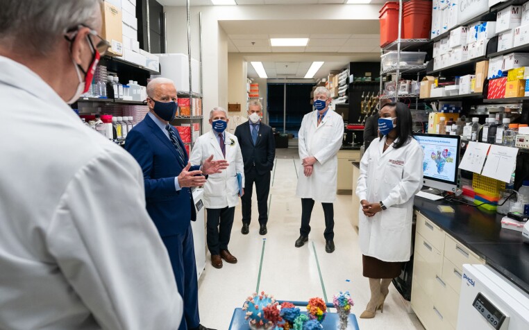 Fauci, Collins, Graham, and Zients meet with Biden during tour of NIH Viral Pathogenesis Lab