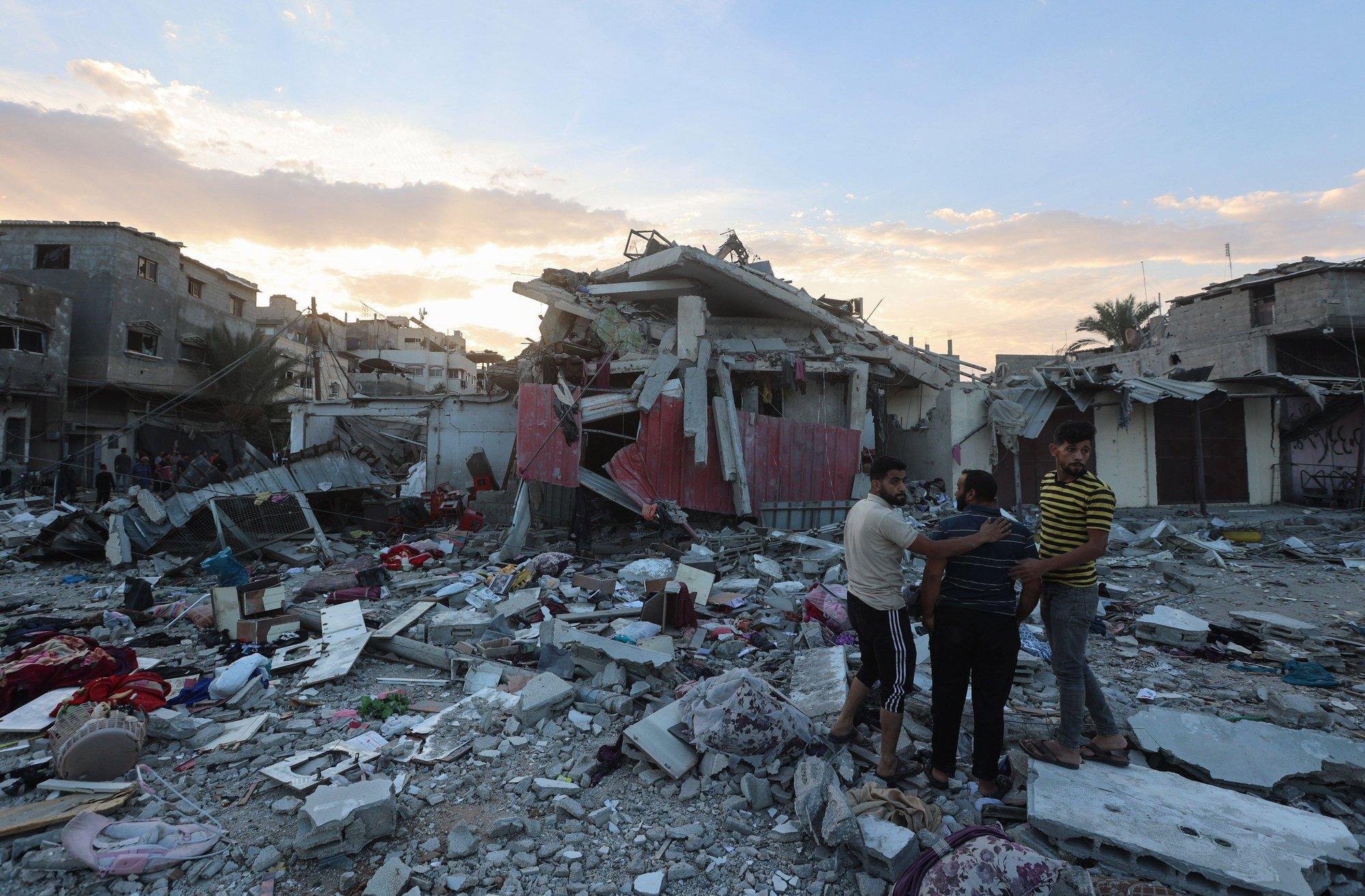 Ar Izraelis naikina Gazos Ruožą, kad jį galėtų atstatyti savo piliečiams?