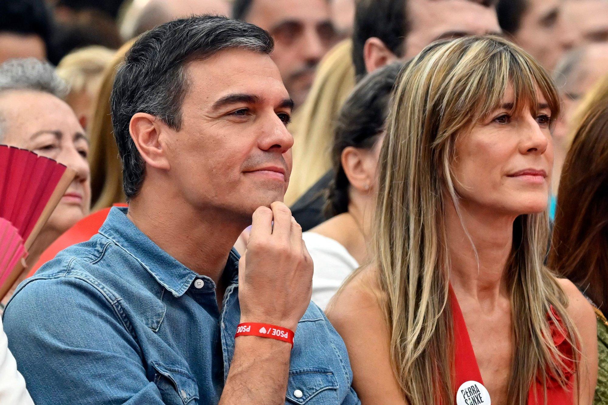 Ispanijos teisme – tyrimas dėl įtarimų korupcija premjero Sanchezo žmonai