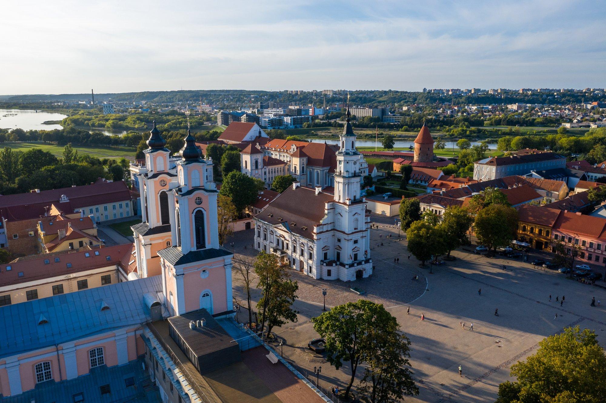 В Вильнюсе проживает 73 000 иностранцев: они довольны и образованием и рынком труда