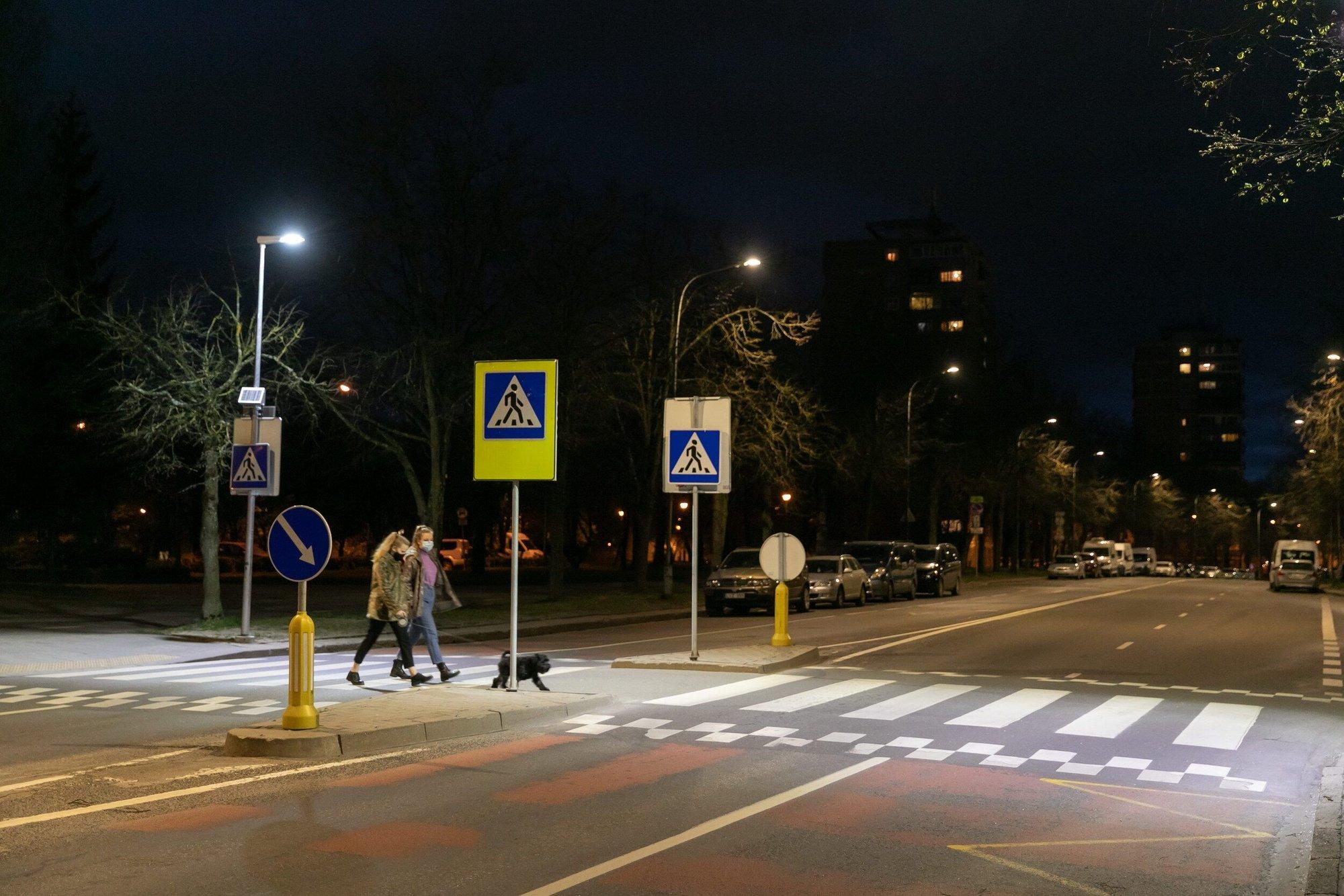 Из-за роста цен на электричество в столице Литвы в некоторых местах выключат освещение на улицах
