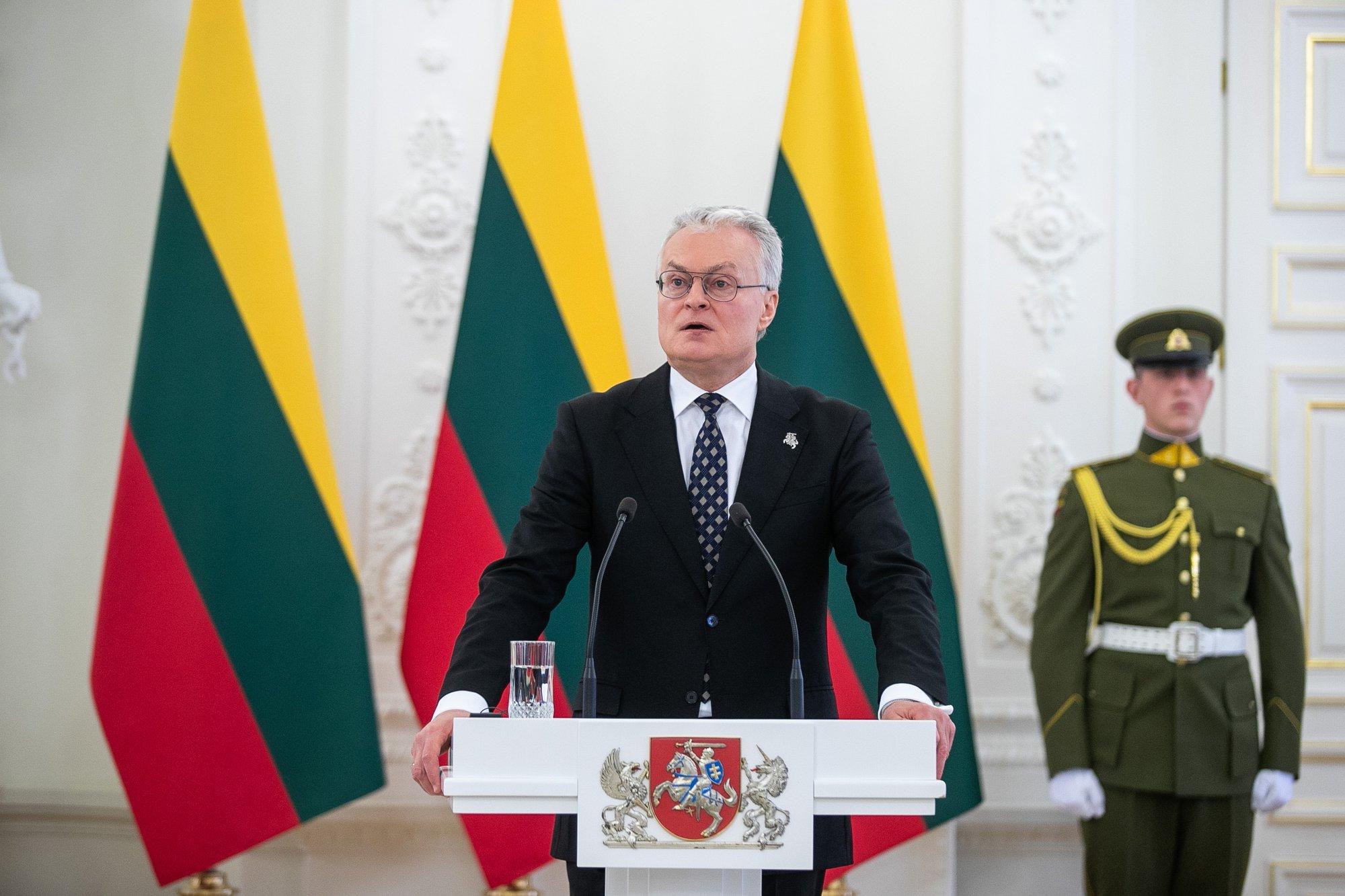 Президент Литвы: Россия хочет бросить вызов всему НАТО