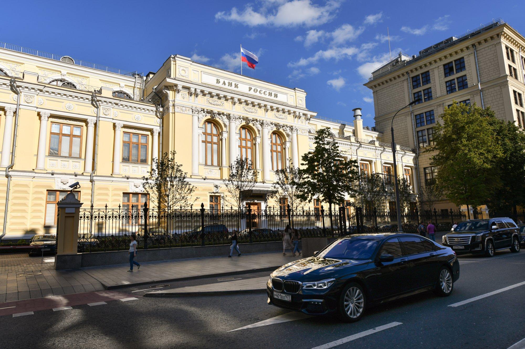 Rusijos centrinis bankas po Putino įspėjimo palūkanų normų nepakeitė