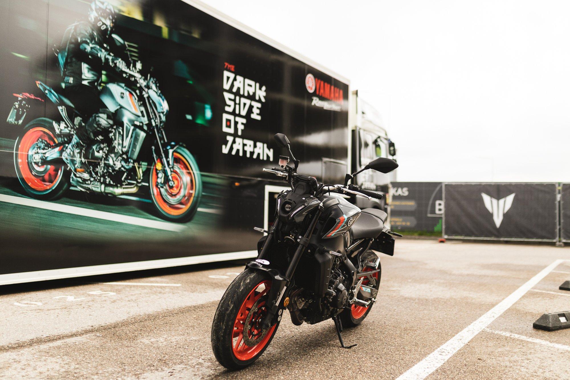 Motociklų gerbėjus kviečia į išskirtinį renginį: vyks „Yamaha MT“ modelių testų diena