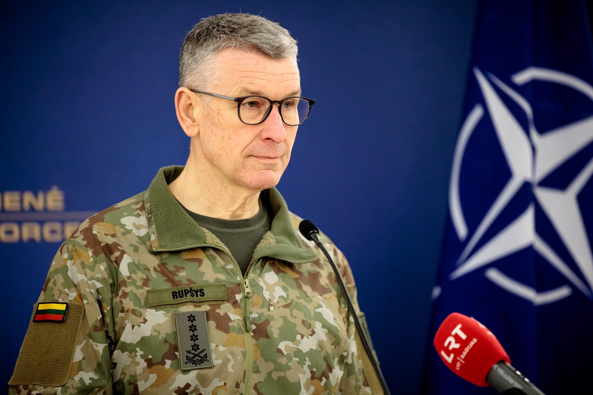 Командующий Вооруженными силами Литвы представил цикл интенсивных военных учений