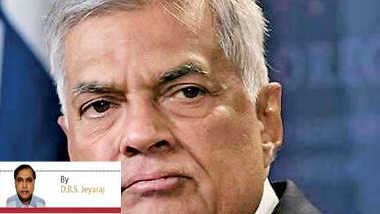 Ranil Wickremesinghe caravan moves on despite barking dogs