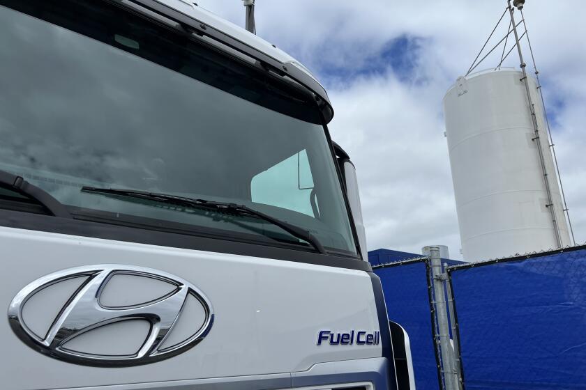 The front of a fuel cell truck