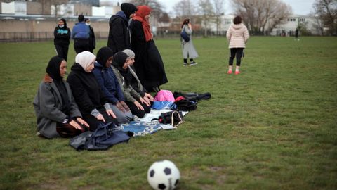 A compromised verdict: Unpacking top London school’s Muslim prayer ban