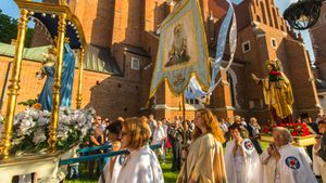 Understanding the Feast of Corpus Christi in Roman Catholic tradition