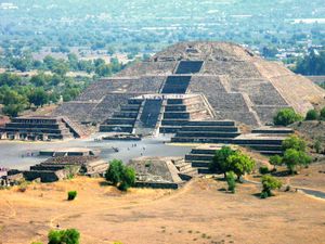 Teotihuacán: Pyramid of the Moon