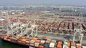 The importance of Rotterdam: Europe's largest seaport