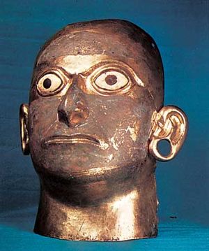 mask found in the Moche River valley