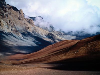 Hawaiian volcanic crater, Hawaii