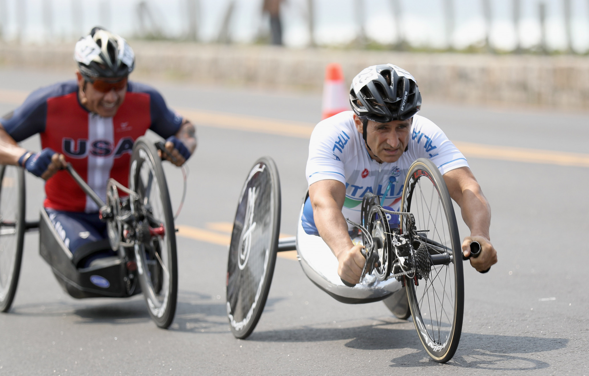 Alessandro Zanardi of Italy competes in the Men's Road Race H5 on day 8 of the Rio 2016 Paralympic Games ©Getty Images