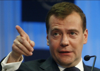 "И трупов не отдавать". Медведев жаждет крови солдат НАТО