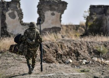 В Ереване сравнили строительство новых опорных пунктов с возведением «Великой китайской стены»