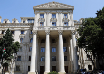 Посол ЕС в Азербайджане вызван в МИД