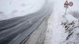 Почти 200 человек спасли из снежных заносов на трассах в Акмолинской области
