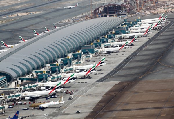 Аэропорт Дубая полностью возобновил работу