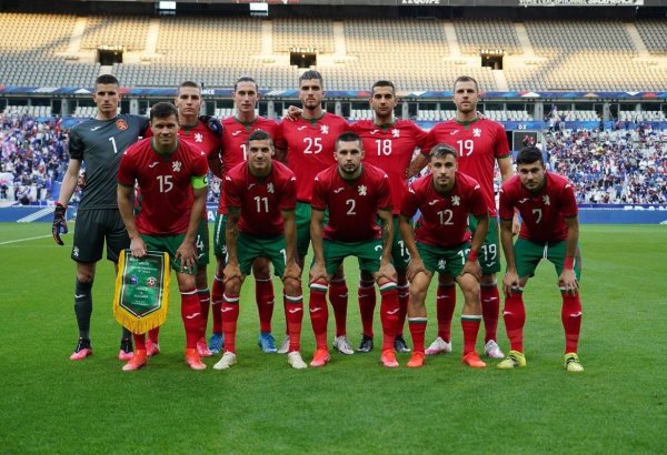 Сборная Болгарии по футболу привезет в Баку 26 игроков