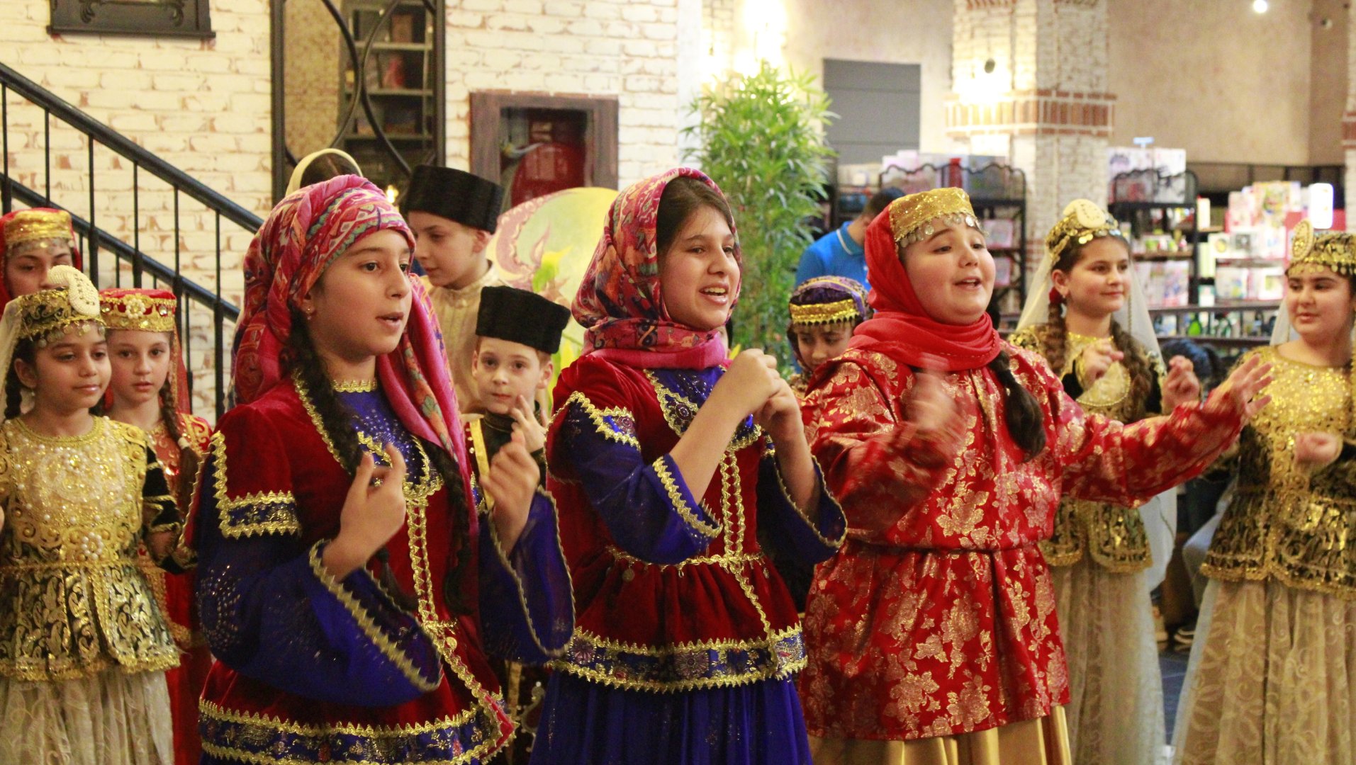 В Баку прошел праздничный вечер "Хончалы Новруз" (ФОТО)