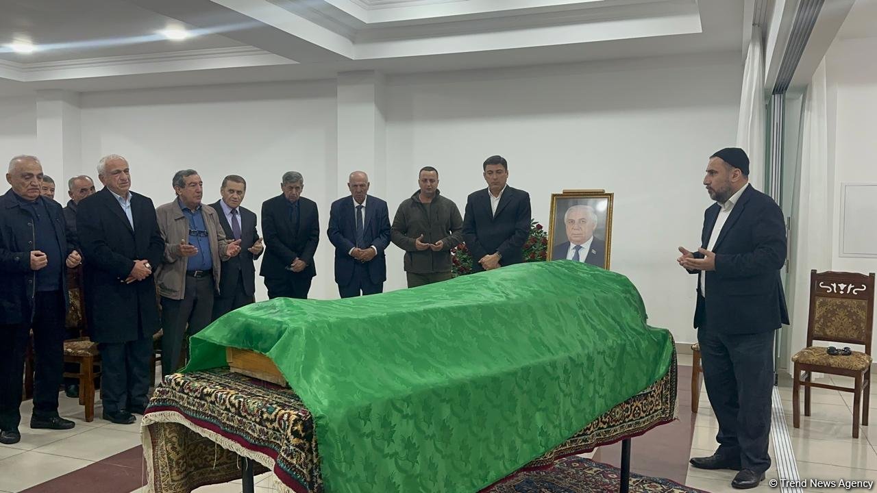 В Баку прошла церемония прощания с Хады Раджабли (ФОТО) (Обновлено)