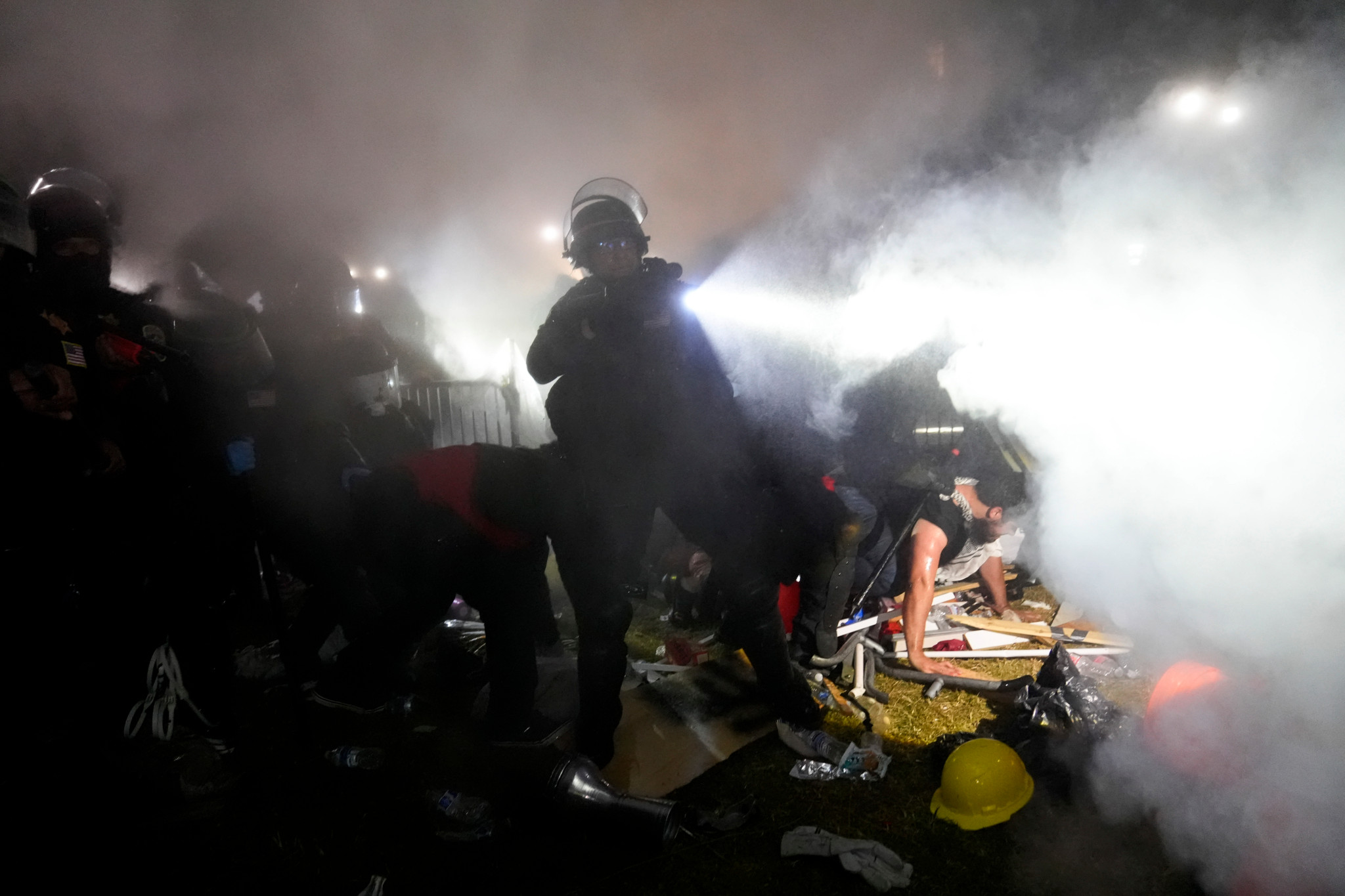 Polizei räumt Protestlager – Biden: «Kein Recht auf Chaos»