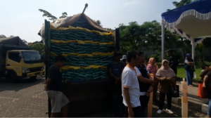 Pemkot Cimahi Gelontorkan 30 Ton Beras untuk Operasi Pasar