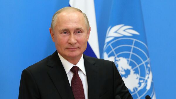 Президент РФ Владимир Путин во время выступления с видеообращением на 75-й сессии Генеральной ассамблеи Организации Объединенных Наций