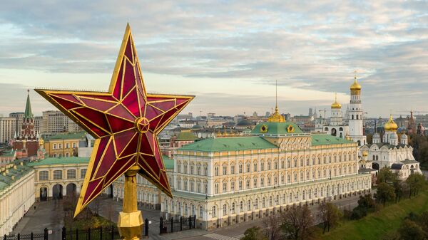 Звезда на Водовзводной башне Московского Кремля