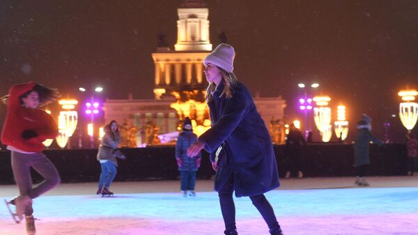 Катание на коньках в Москве в новогодние праздники