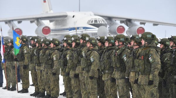 Военнослужащие РФ контингента миротворческих сил ОДКБ