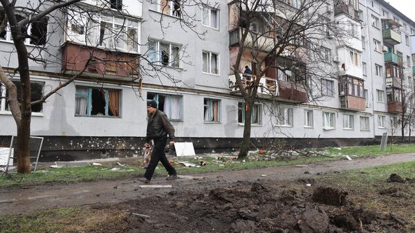 Последствия обстрела в Ясиноватой со стороны украинских войск