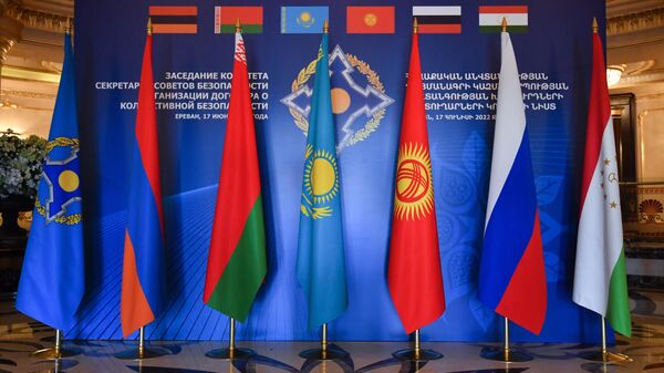 Флаги государств, входящих в Организацию Договора о коллективной безопасности (ОДКБ)