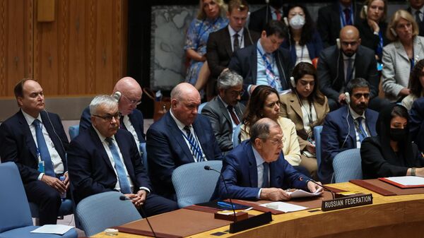 Министр иностранных дел России Сергей Лавров выступает на заседании Совета Безопасности ООН в Нью-Йорке