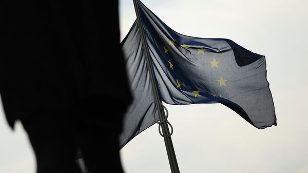 Флаг возле штаб-квартиры ЕС в Брюсселе