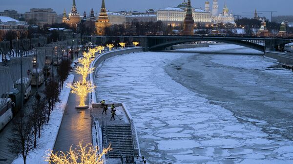  Пречистенская набережная в Москве