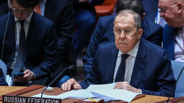 Министр иностранных дел РФ Сергей Лавров на заседании в Нью-Йорке Совета Безопасности Организации Объединенных Наций по вопросу поставок оружия на Украину