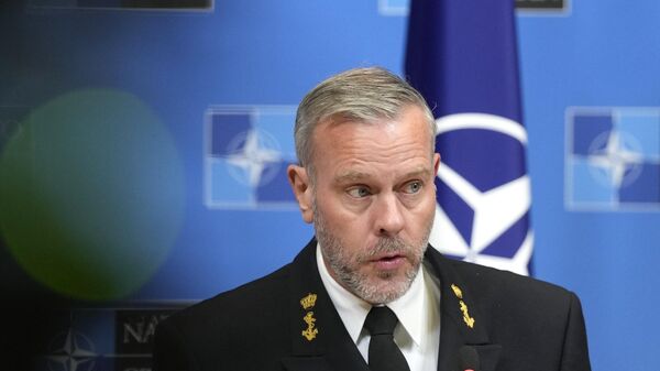 Председатель Военного комитета НАТО адмирал Роб Бауэр