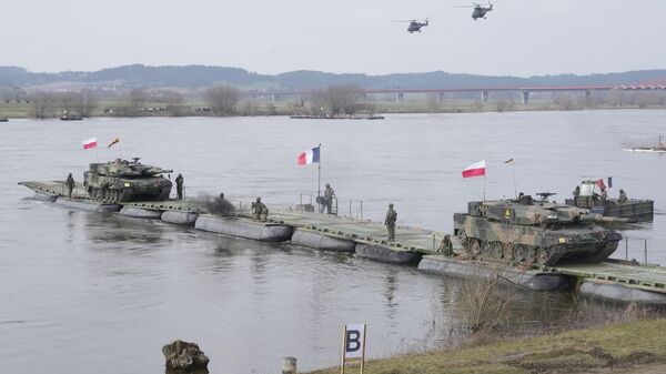 Военнослужащие Польши и НАТО во время учений Steadfast Defender 24 в Корженево