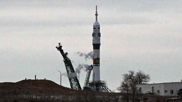 Ракета Союз-2.1а с кораблем Союз МС-25 на космодроме Байконур