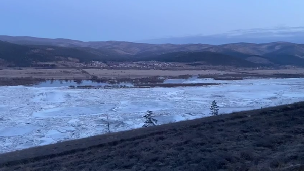 Затор на реке Селенга