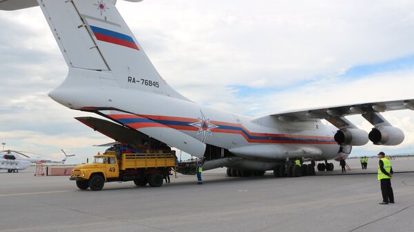 Борт Ил-76 МЧС России