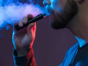 Anvisa decide manter proibição aos cigarros eletrônicos no Brasil