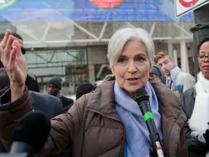 Candidata à Presidência dos EUA é presa durante protesto pró-Palestina