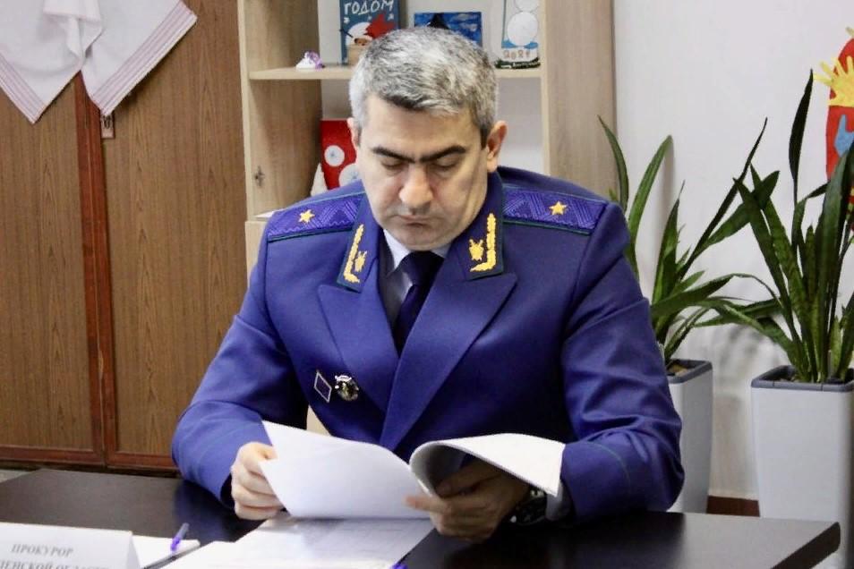 Прокурор Смоленской области провел личный прием постояльцев геронтологического центра