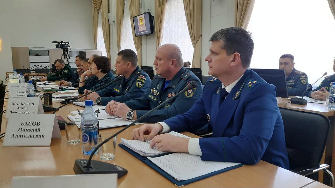 Прокурор Забайкальского края Александр Яновский принял участие в совещании по обеспечению пожарной безопасности