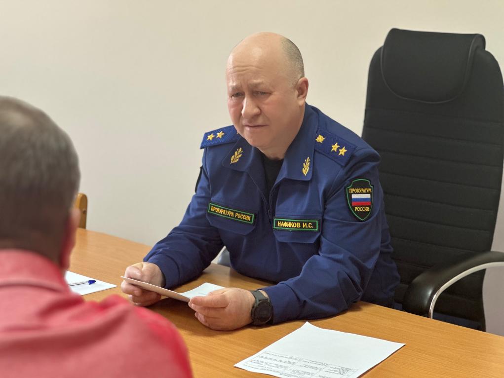 Прокурор Марий Эл провел личный прием граждан в прокуратуре Медведевского района