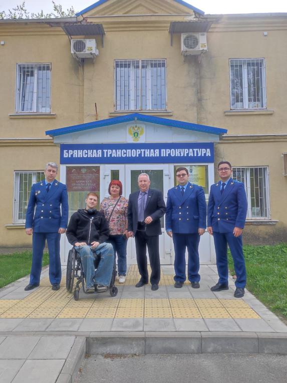 Заместитель Московского межрегионального транспортного прокурора посетил Брянский транспортный регион